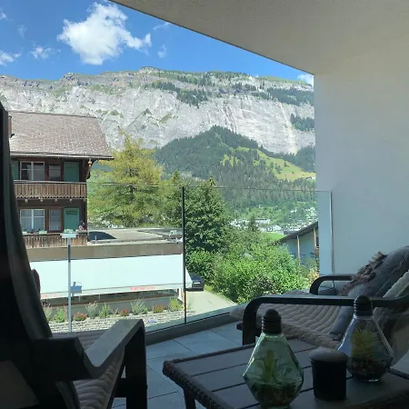 شقة Montanas - Luxuswohnung Mit Kamin - Nahe Caumasee & Talstation