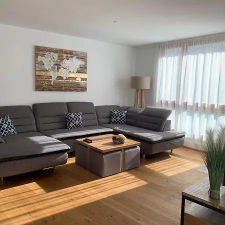 Montanas - Luxuswohnung Mit Kamin - Nahe Caumasee & Talstation 필름