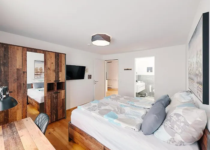 Appartement Montanas - Luxuswohnung Mit Kamin - Nahe Caumasee & Talstation Flims