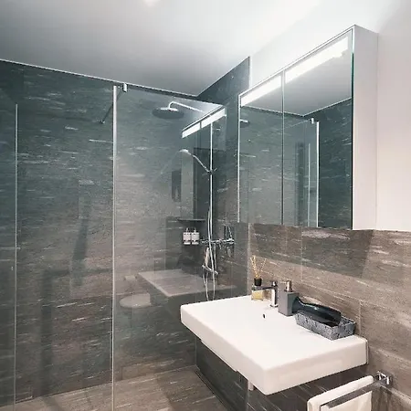 Montanas - Luxuswohnung Mit Kamin - Nahe Caumasee & Talstation Apartament