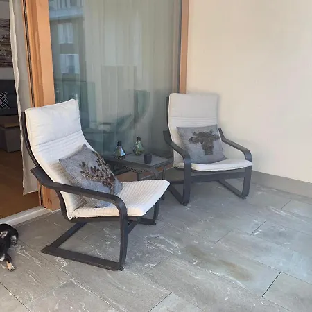 Apartament Montanas - Luxuswohnung Mit Kamin - Nahe Caumasee & Talstation *